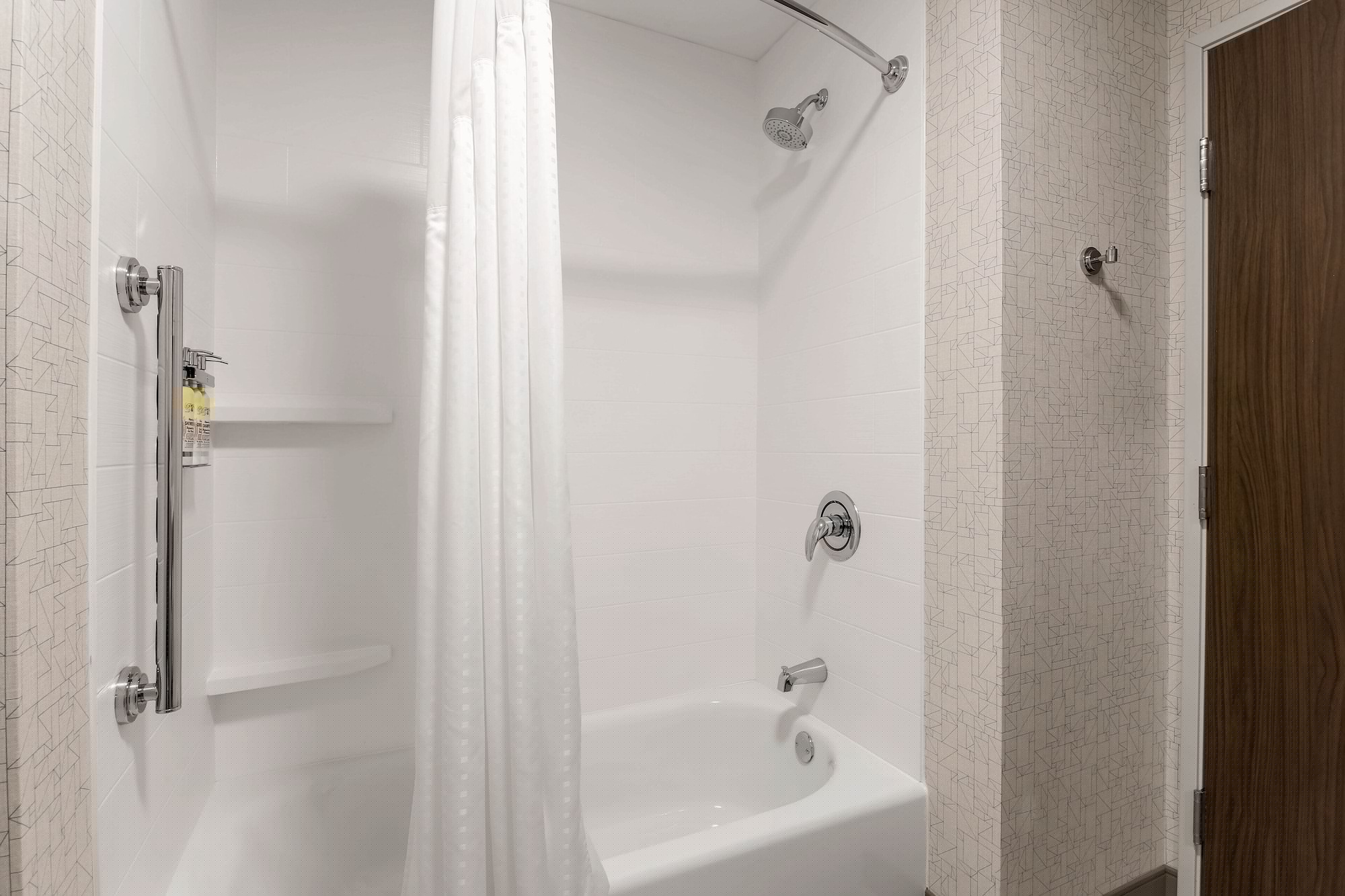 hol inn exp and suites chicago ohare airport