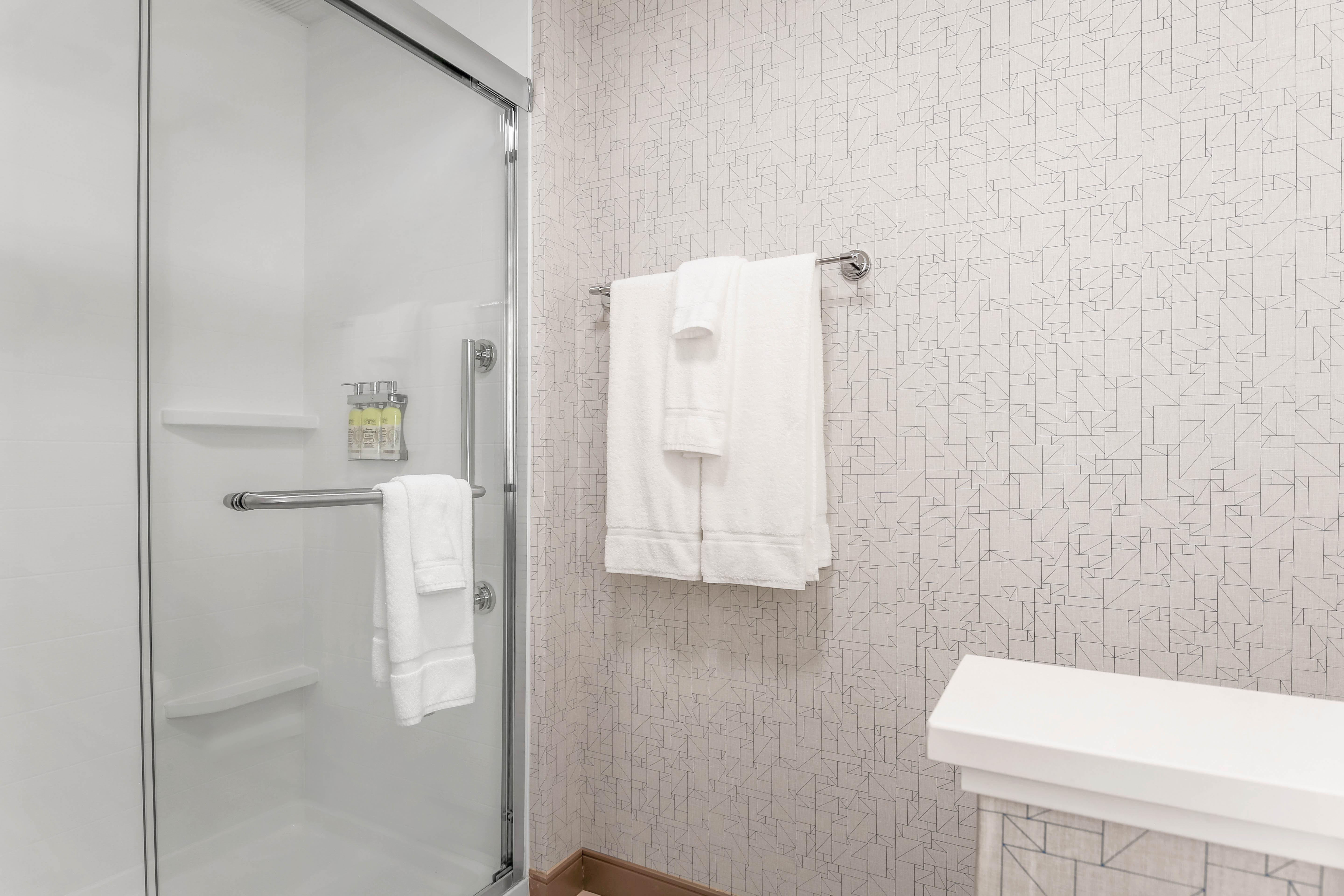 hol inn exp and suites chicago ohare airport
