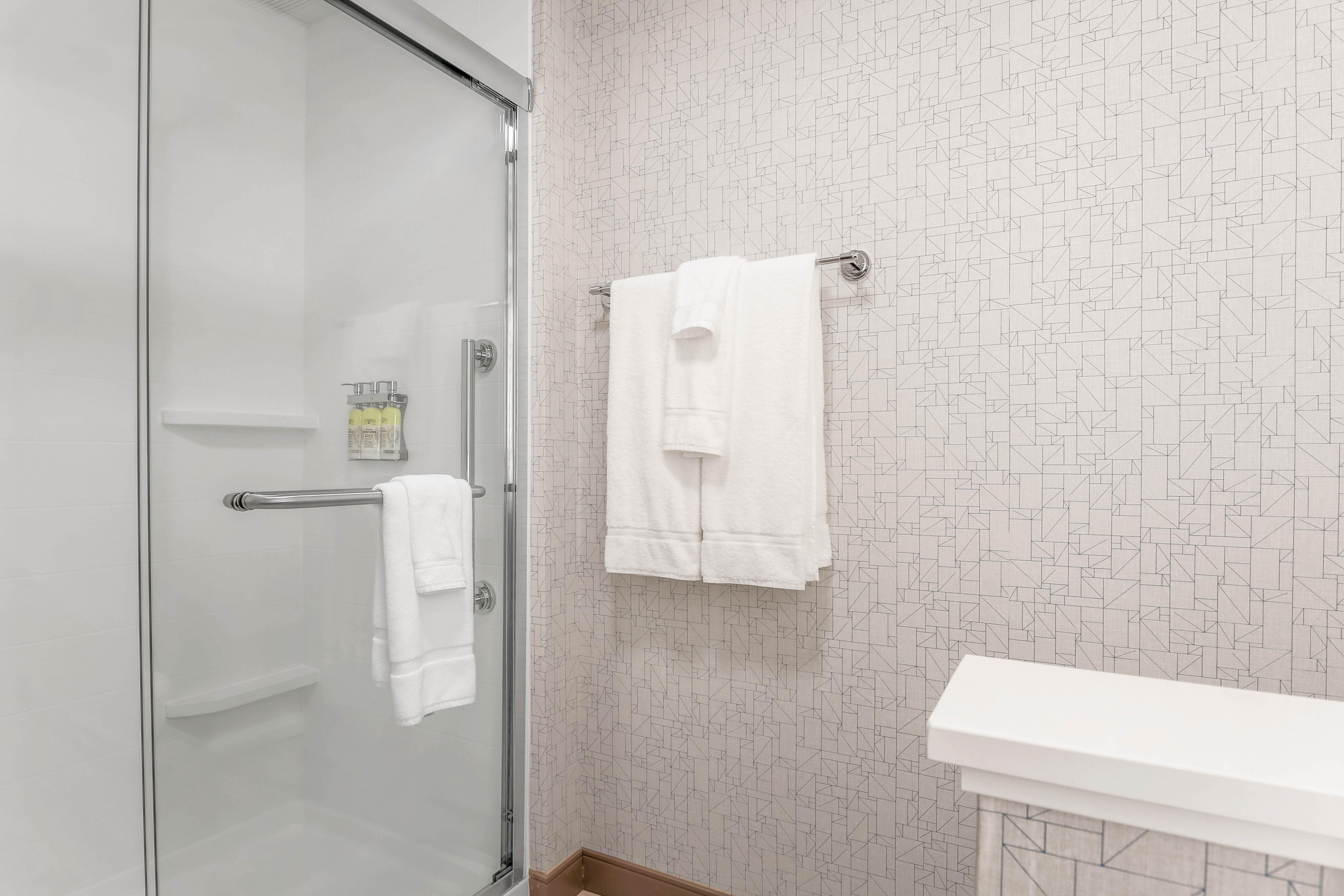 hol inn exp and suites chicago ohare airport