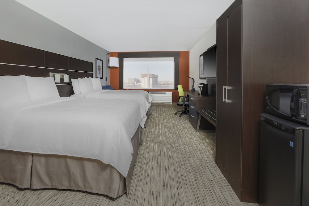 hol inn exp and suites chicago ohare airport