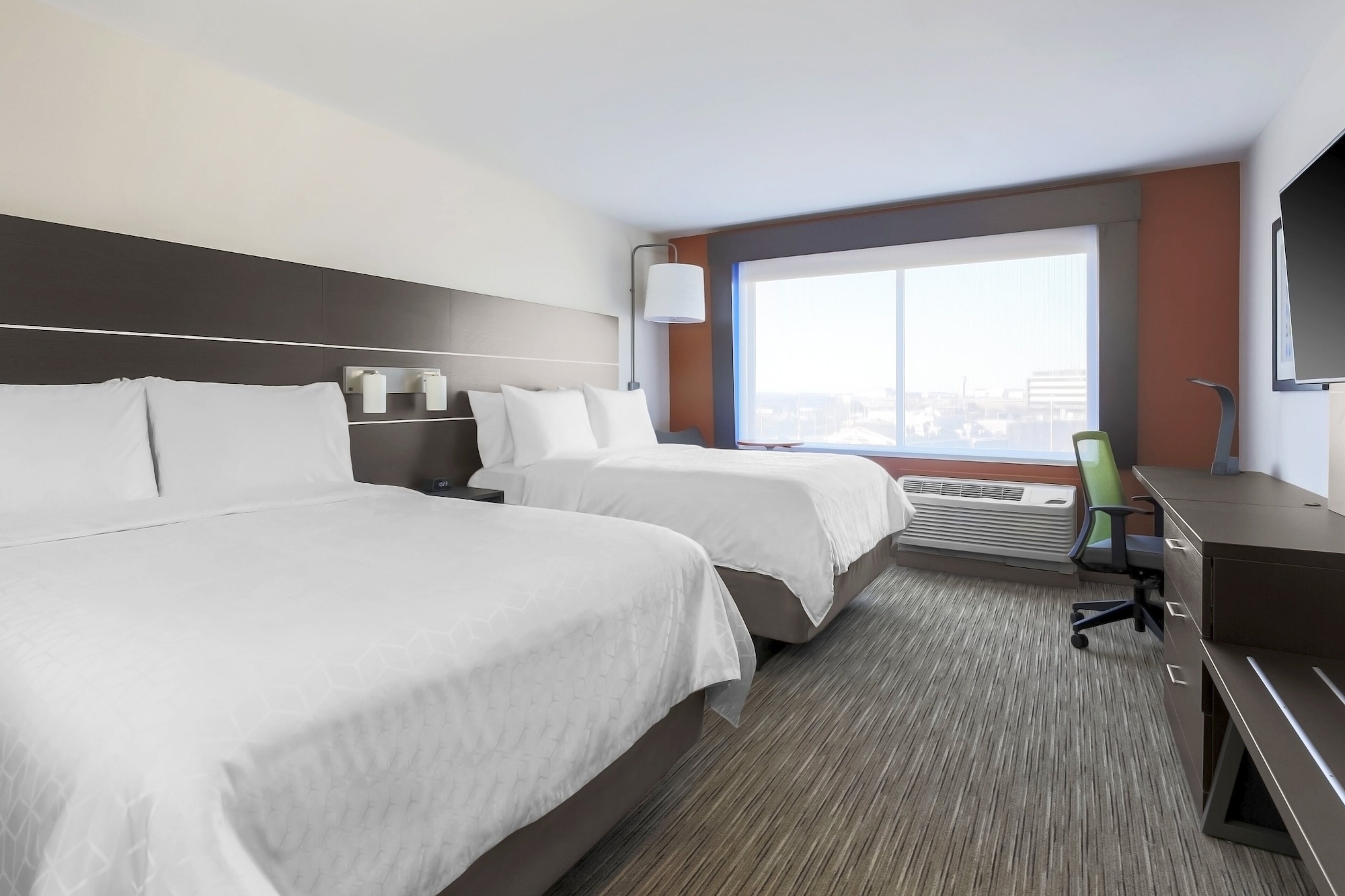 hol inn exp and suites chicago ohare airport