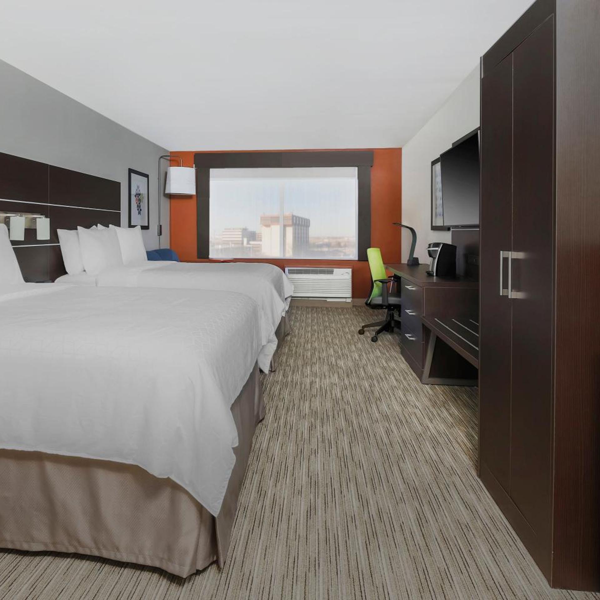 hol inn exp and suites chicago ohare airport