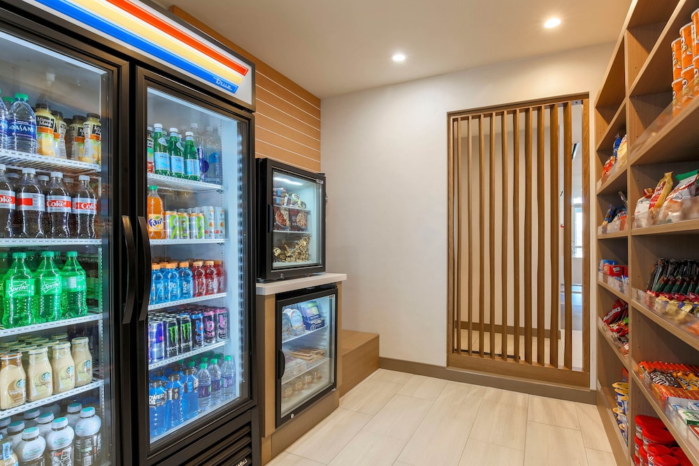 hol inn exp and suites chicago ohare airport