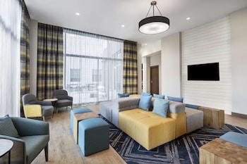 Hampton Inn Boston Woburn,Boston>>Bedford,3 star