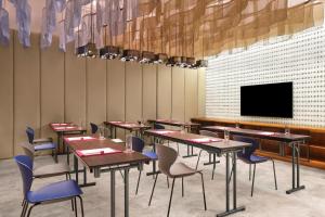 aloft bali seminyak