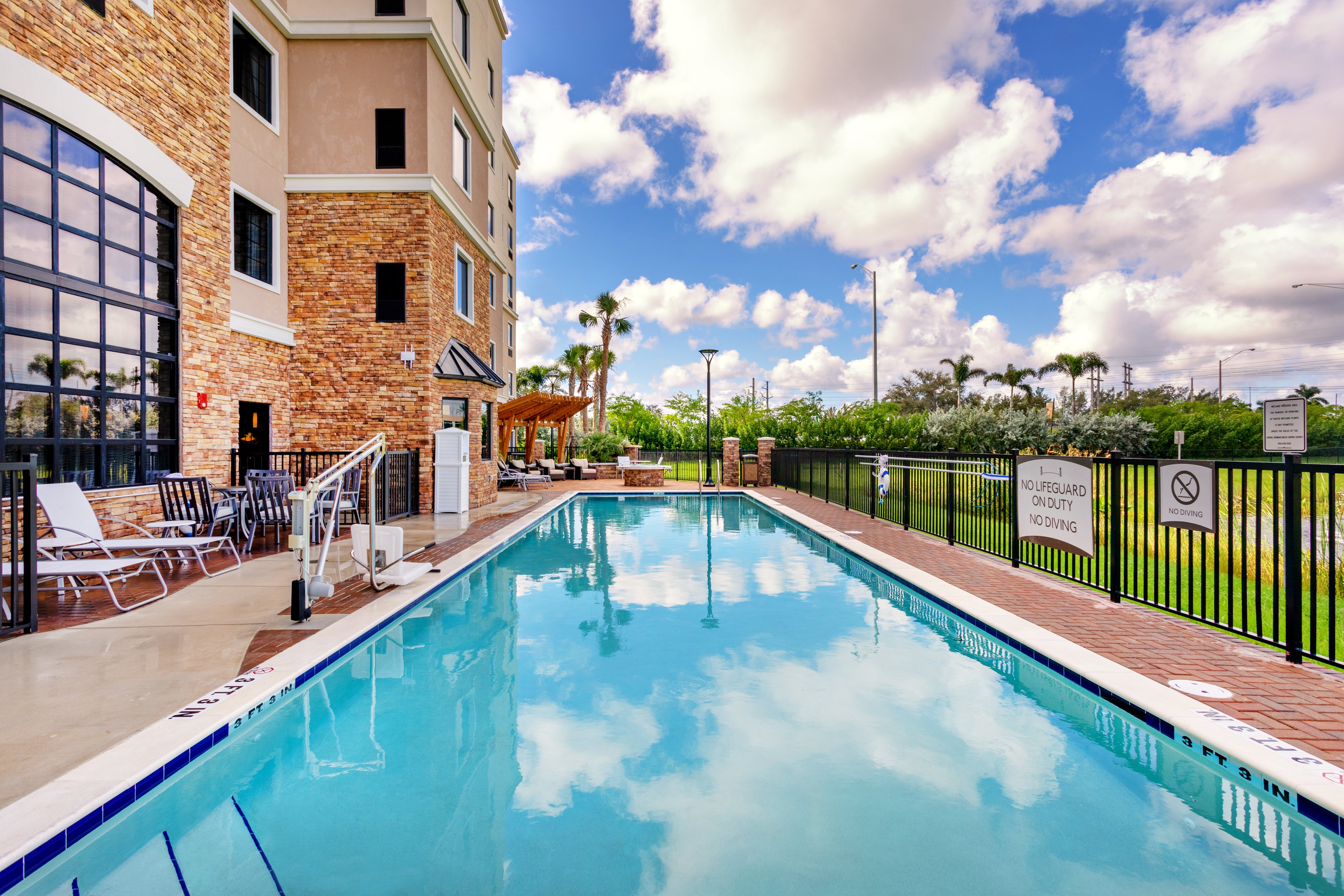 staybridge suites fort lauderdale airport west an ihg hotel