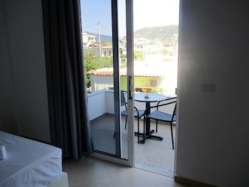 hotel sunshine