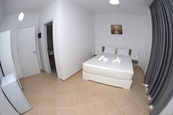 hotel sunshine