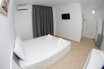 hotel sunshine
