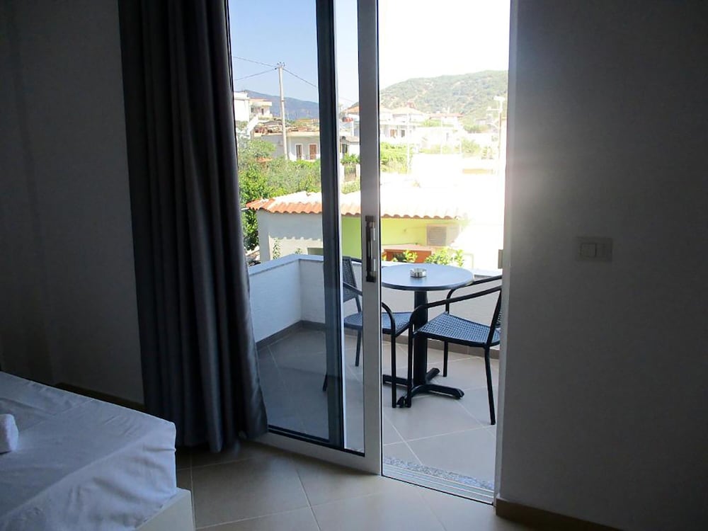 hotel sunshine