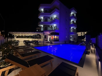hotel sunshine