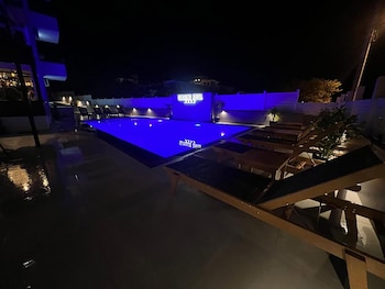 hotel sunshine