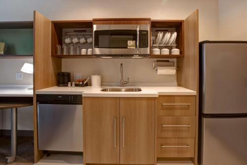 home2 suites by hilton charlotte northlake