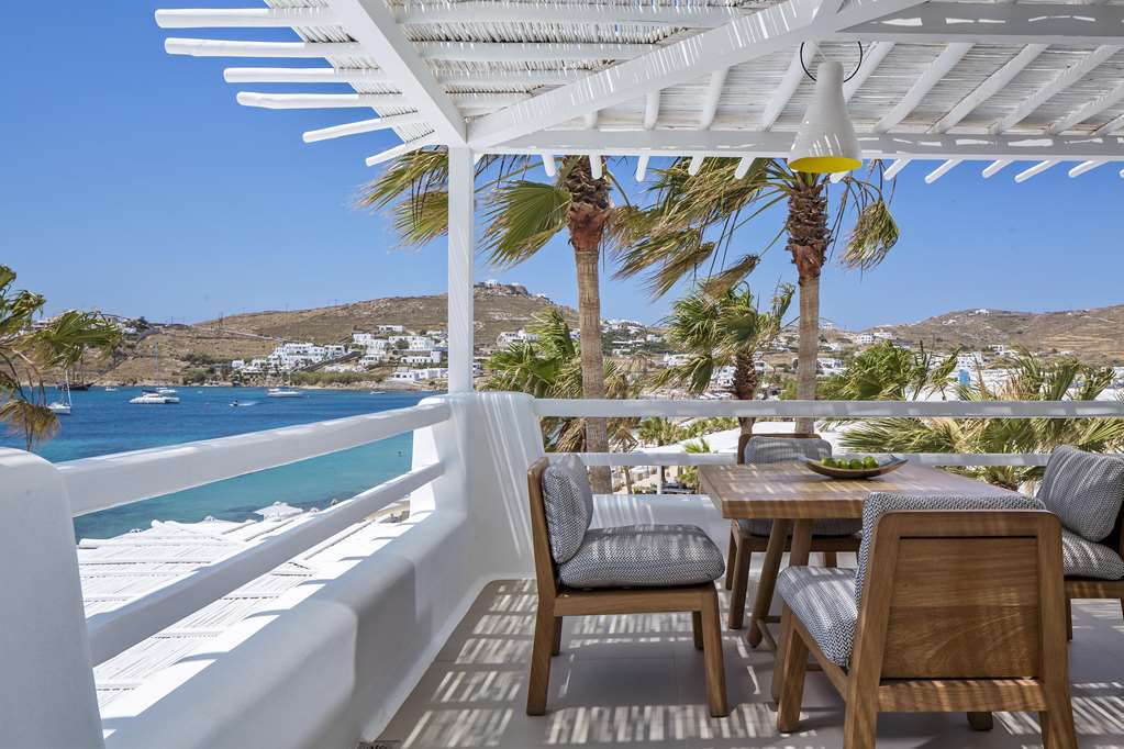 mykonos blanc