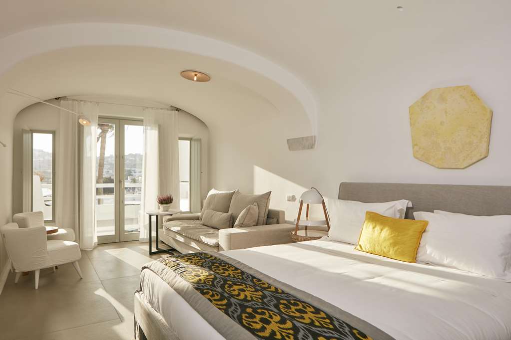 mykonos blanc