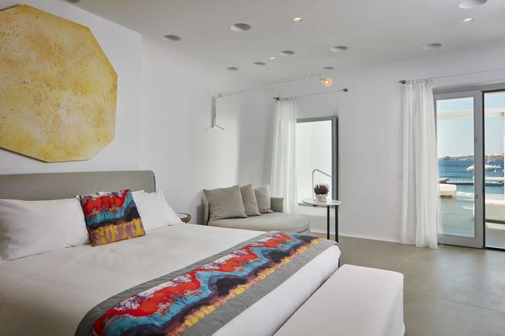 mykonos blanc