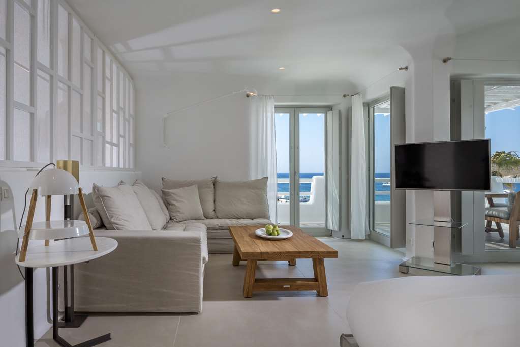 mykonos blanc