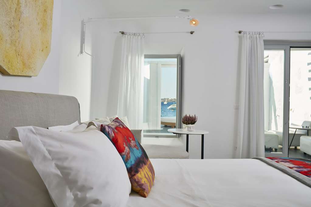 mykonos blanc