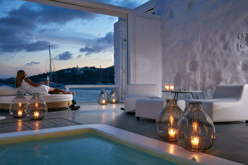mykonos blanc