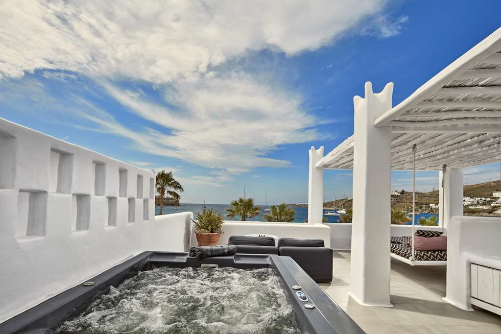 mykonos blanc