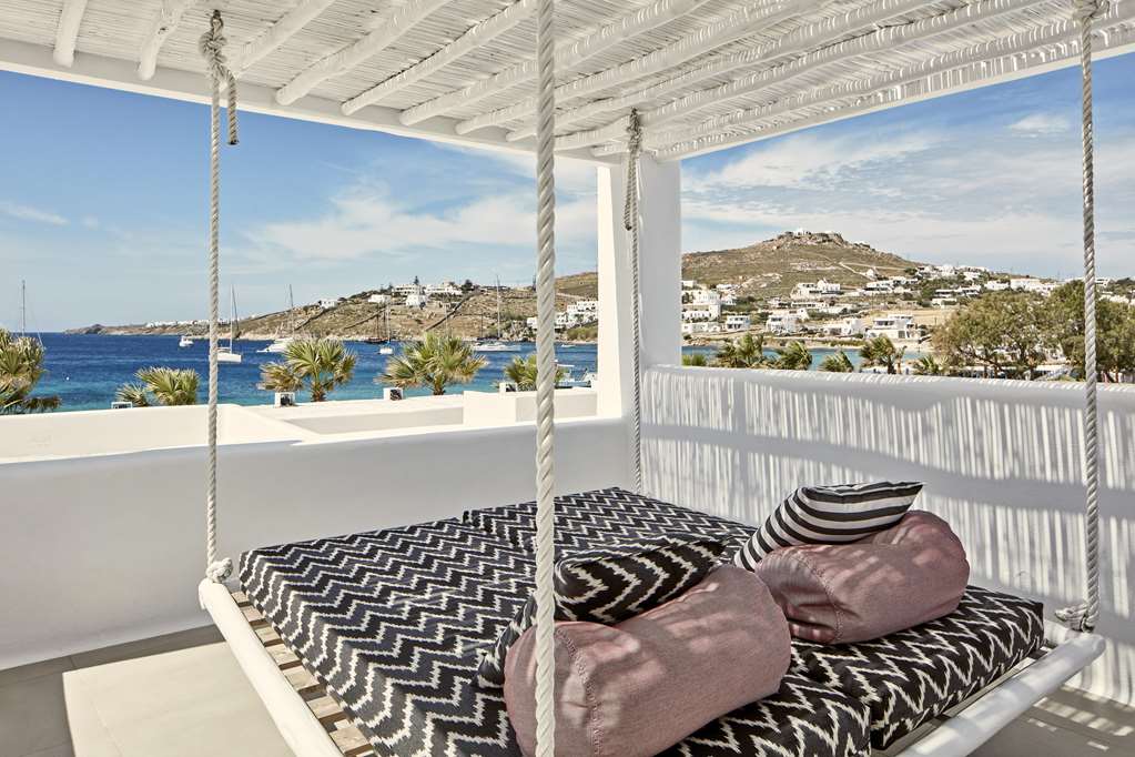 mykonos blanc