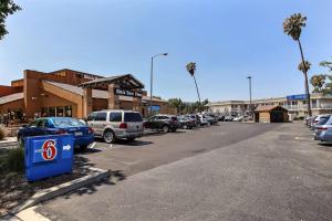 Motel 6 Pleasanton, Ca,Alameda County>>Alameda,2 star