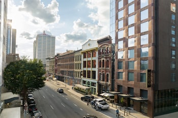 hotel distil autograph collection