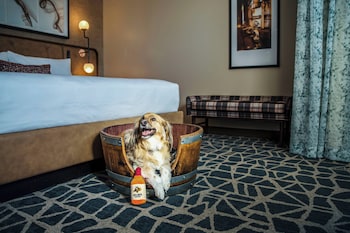 hotel distil autograph collection