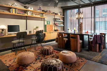 moxy louisville downtown