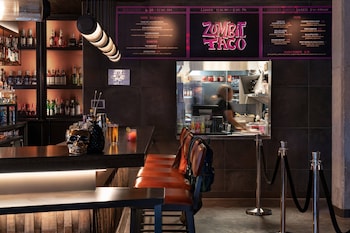 moxy louisville downtown