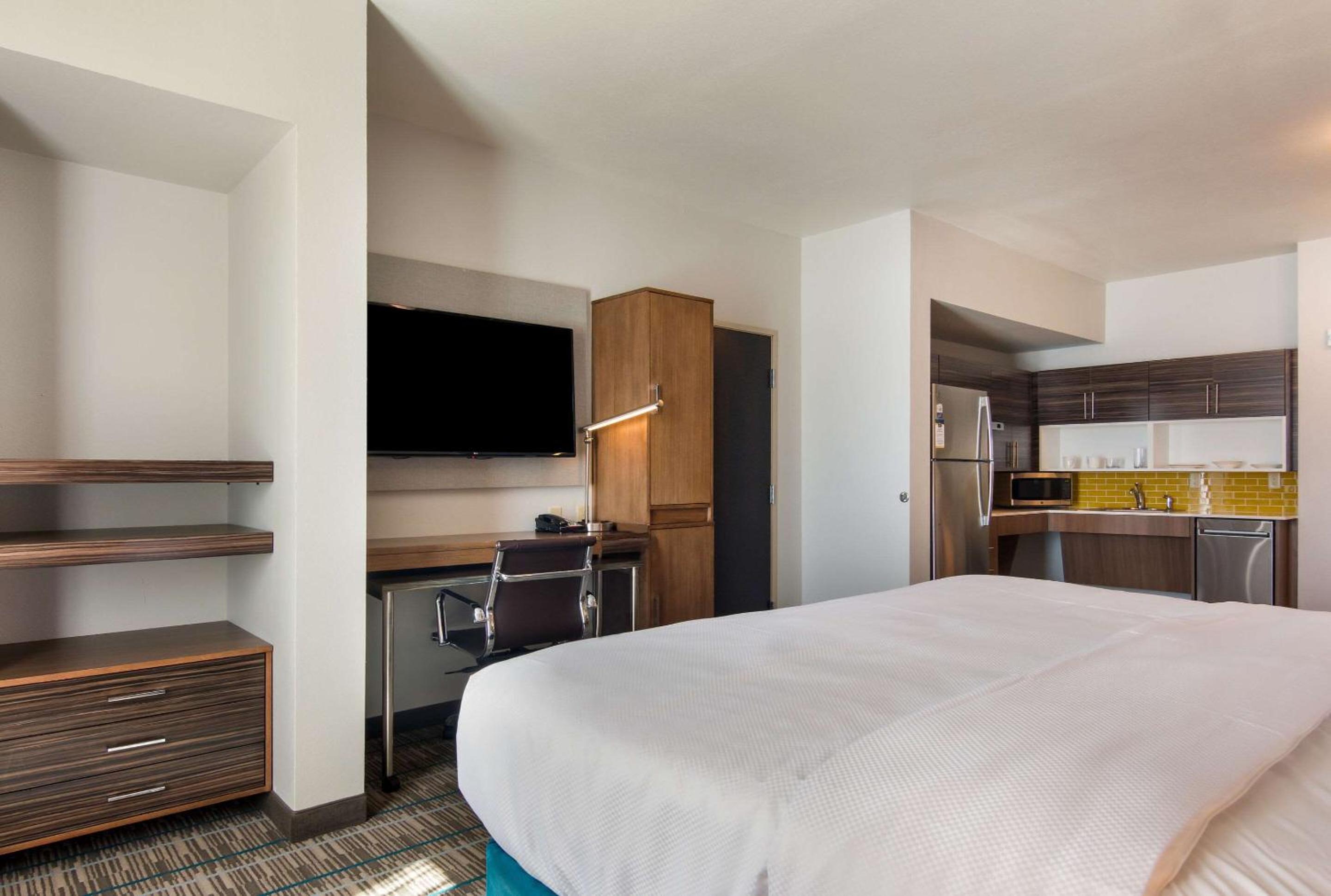 mainstay suites east camden