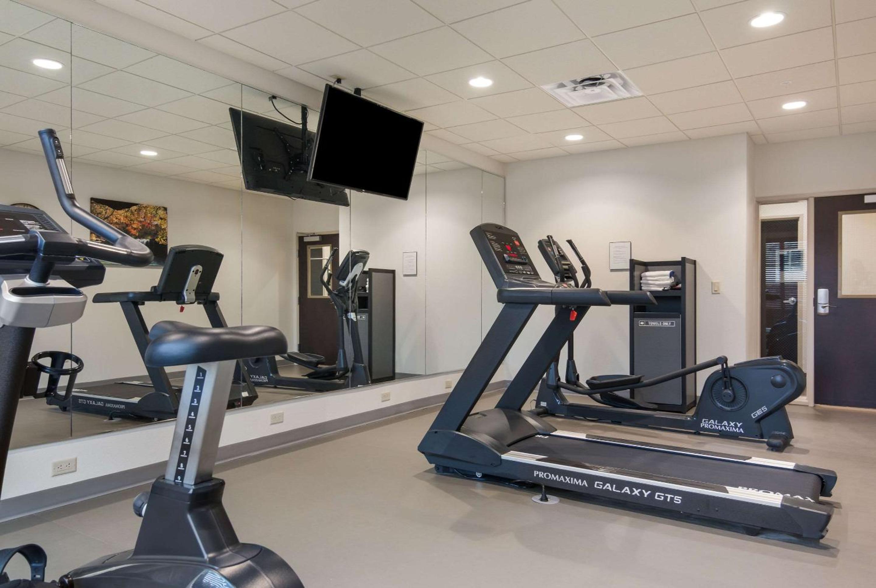 mainstay suites east camden