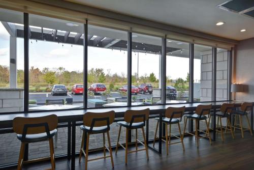 home2 suites by hilton dayton south