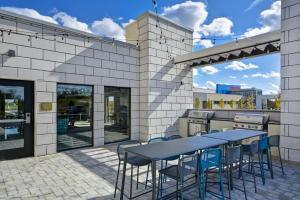 home2 suites by hilton dayton south