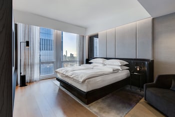 equinox hotel new york