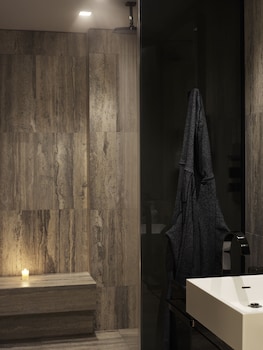 equinox hotel new york