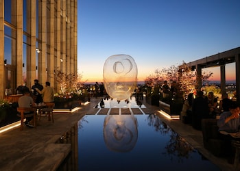 equinox hotel new york