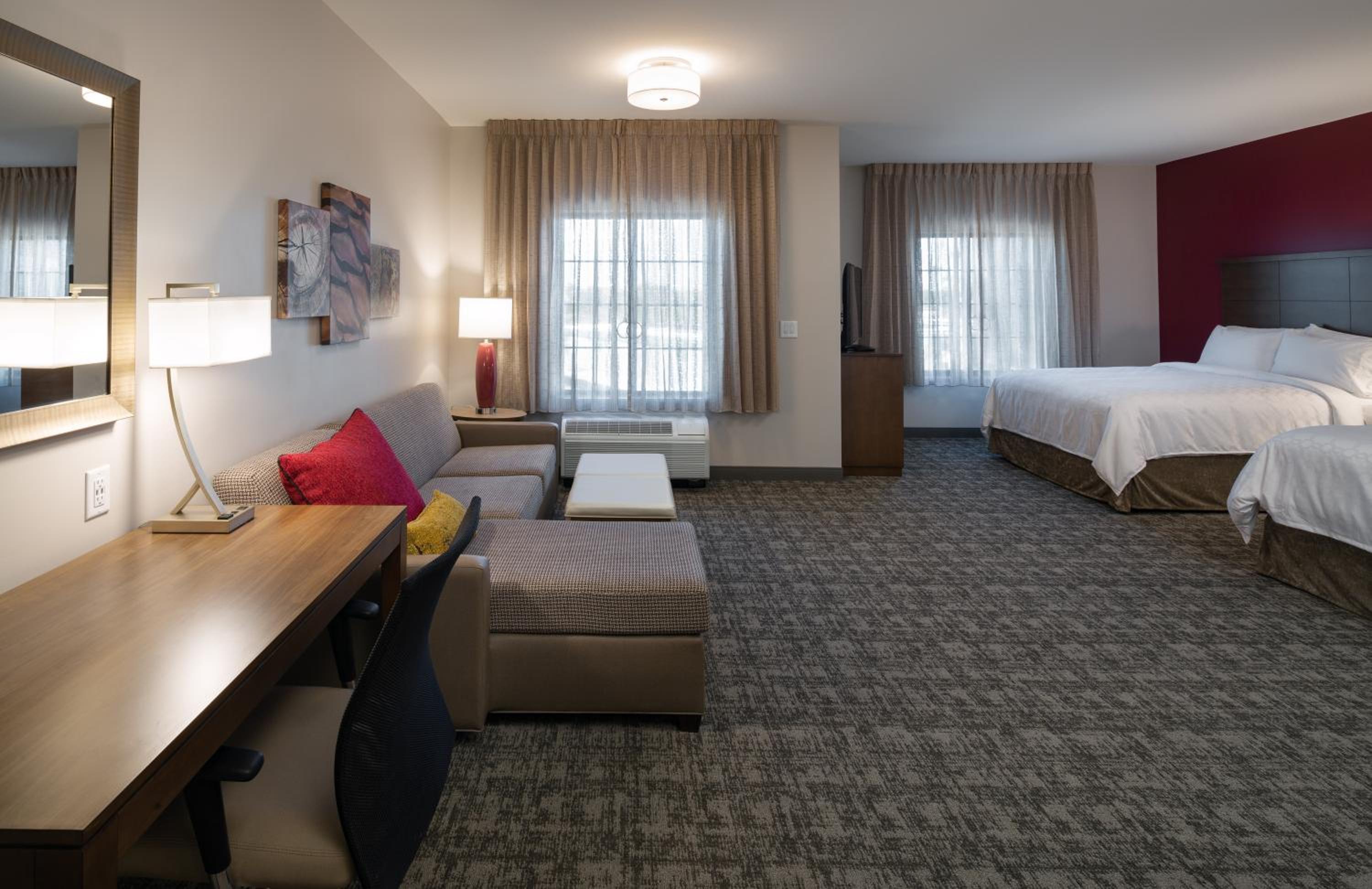 staybridge suites phoenix biltmore area an ihg hotel
