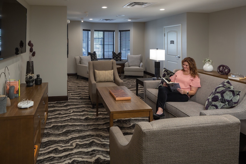 staybridge suites phoenix biltmore area an ihg hotel