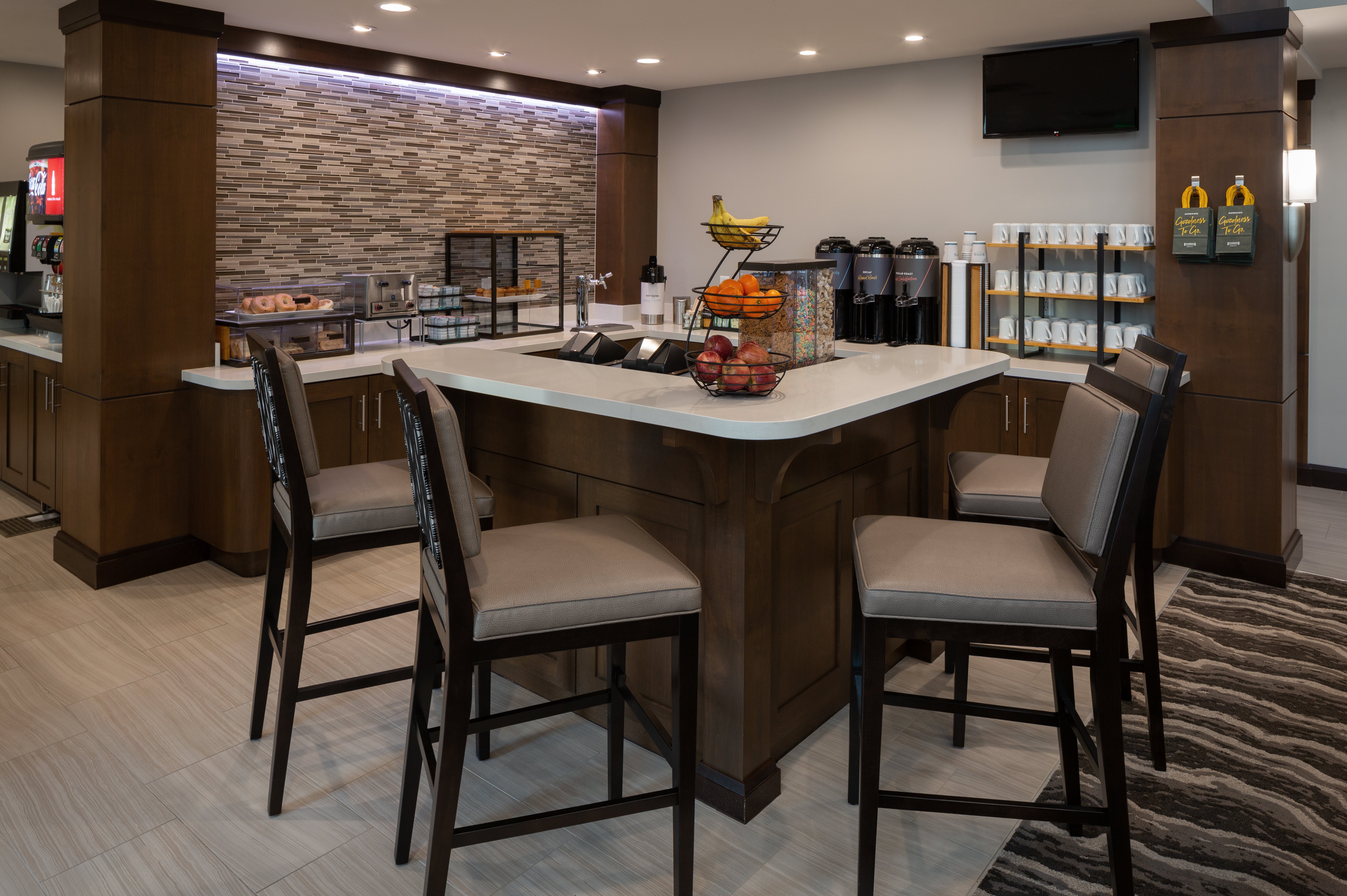 staybridge suites phoenix biltmore area an ihg hotel