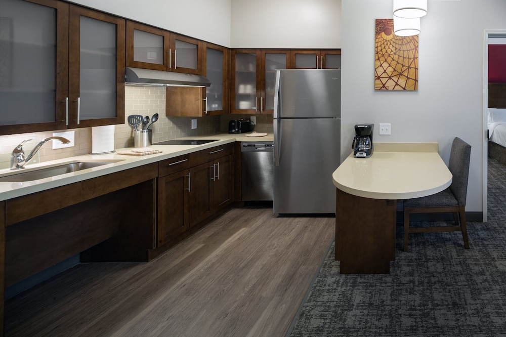 staybridge suites phoenix biltmore area an ihg hotel