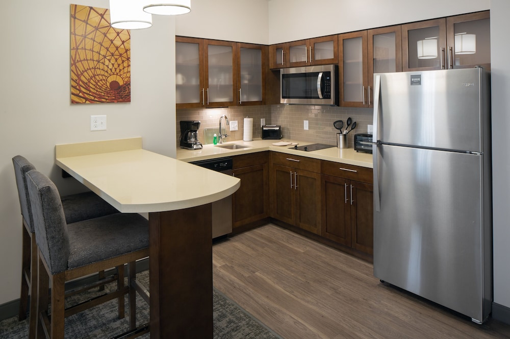 staybridge suites phoenix biltmore area an ihg hotel