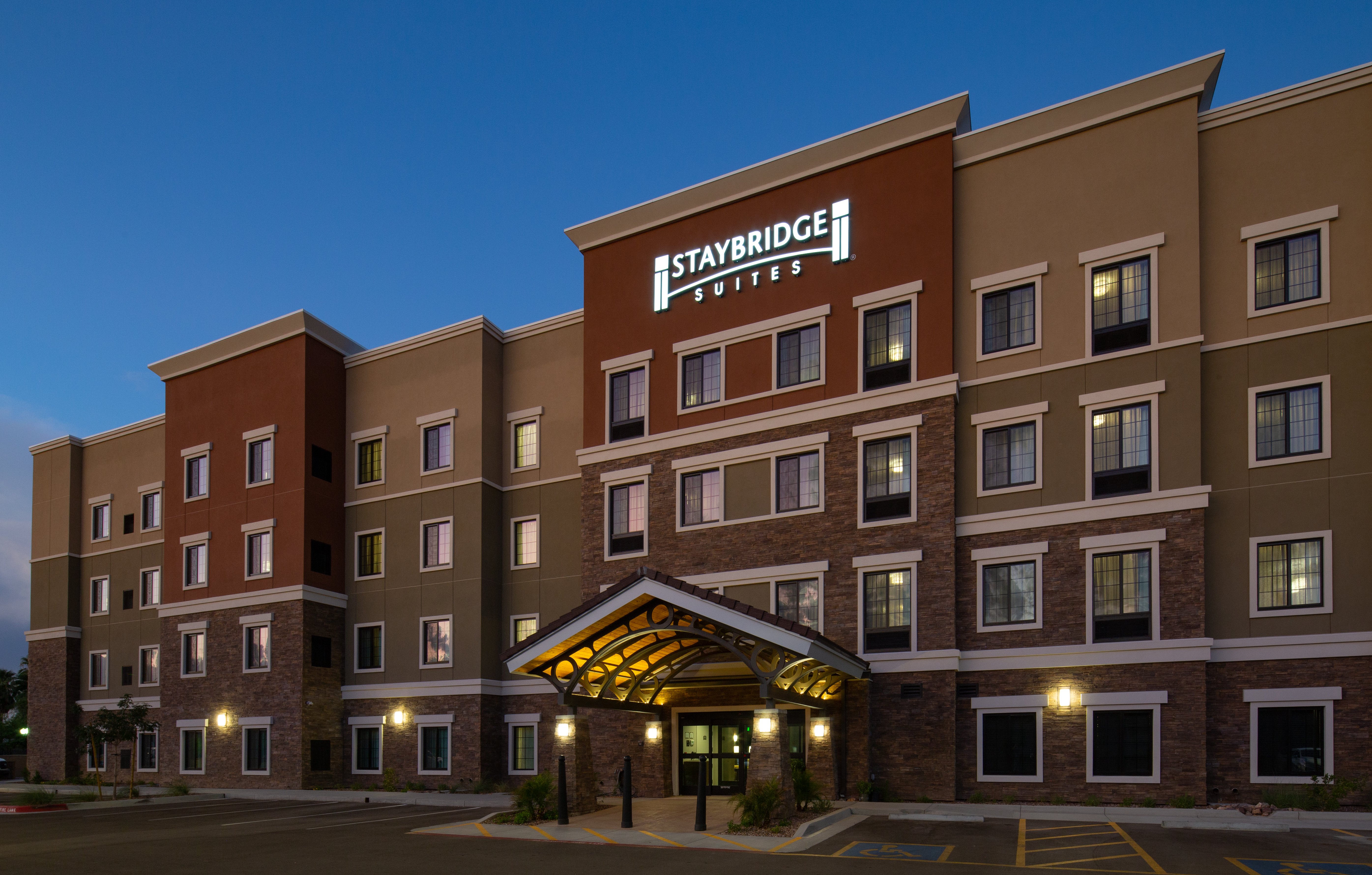 staybridge suites phoenix biltmore area an ihg hotel