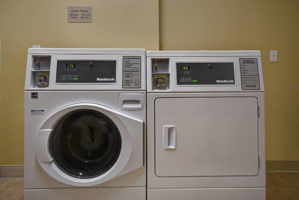 springhill suites by marriott holland