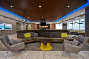 springhill suites by marriott holland