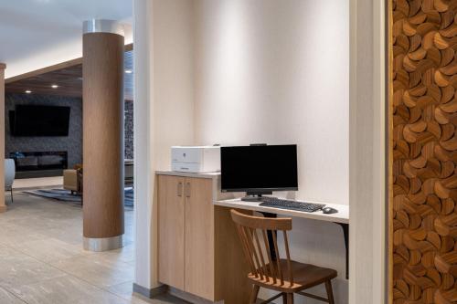 fairfield inn and suites by marriott minneapolis north