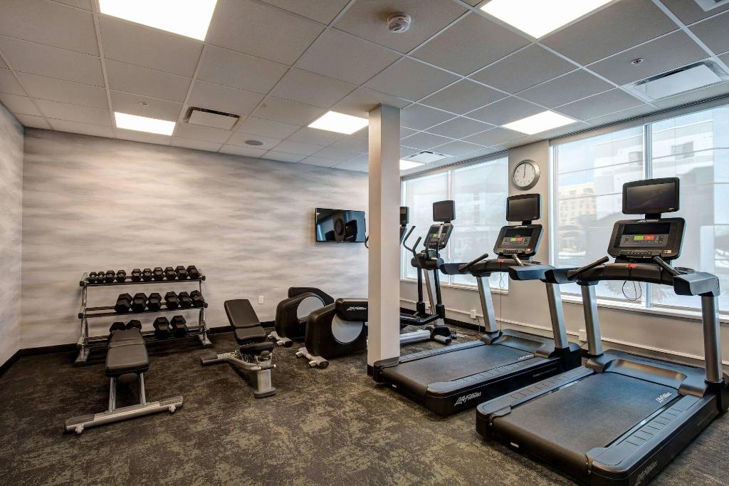 fairfield inn and suites by marriott minneapolis north