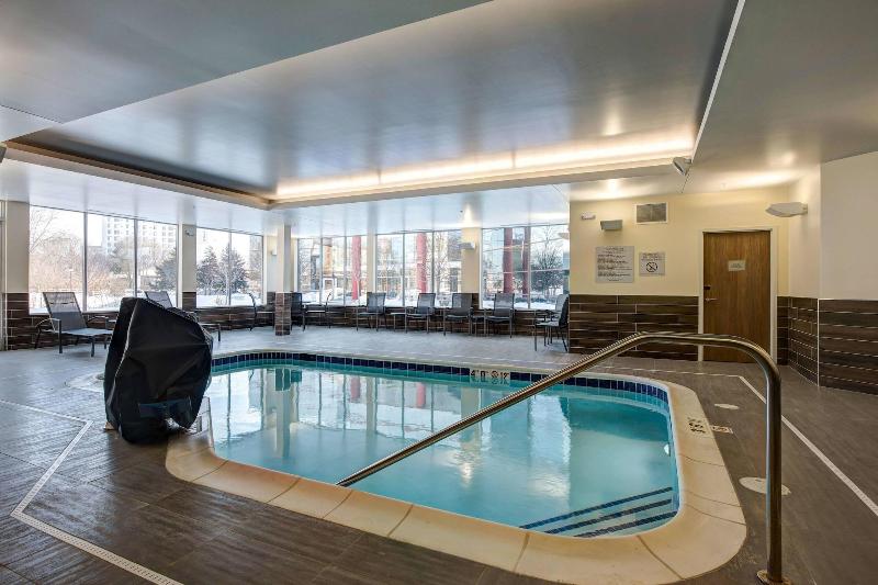 fairfield inn and suites by marriott minneapolis north