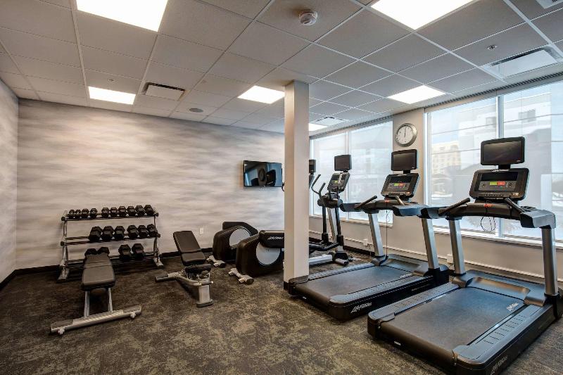 fairfield inn and suites by marriott minneapolis north