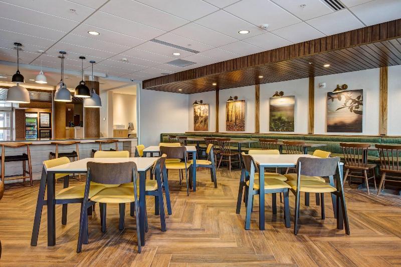 fairfield inn and suites by marriott minneapolis north